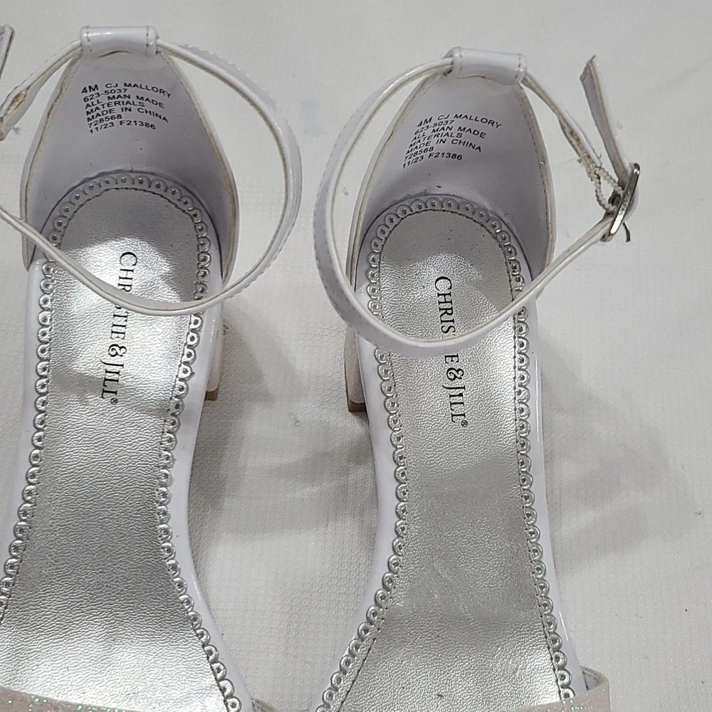 Christie&Jill Girls Sandals White Iridescent Glittery Ankle Strap‎ Heel Sz 4 EUC